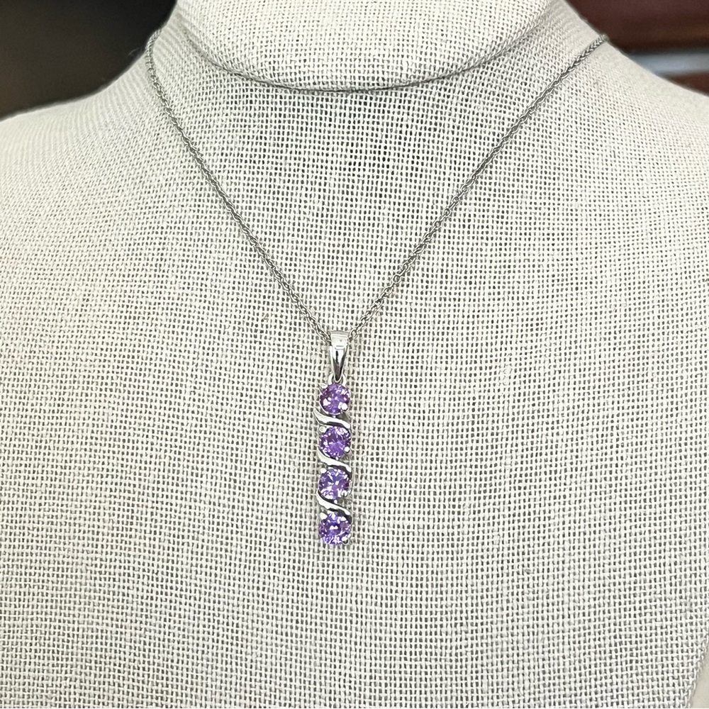 NEW Sterling Silver sapphire Alexandrite pendant necklace